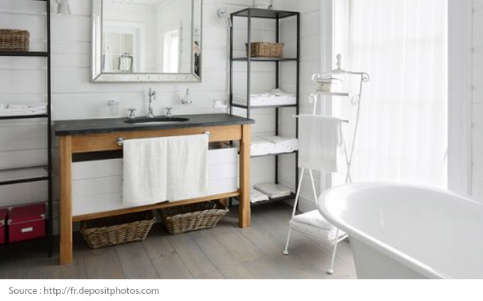 Comment mettre en valeur une salle de bains blanche? - 3