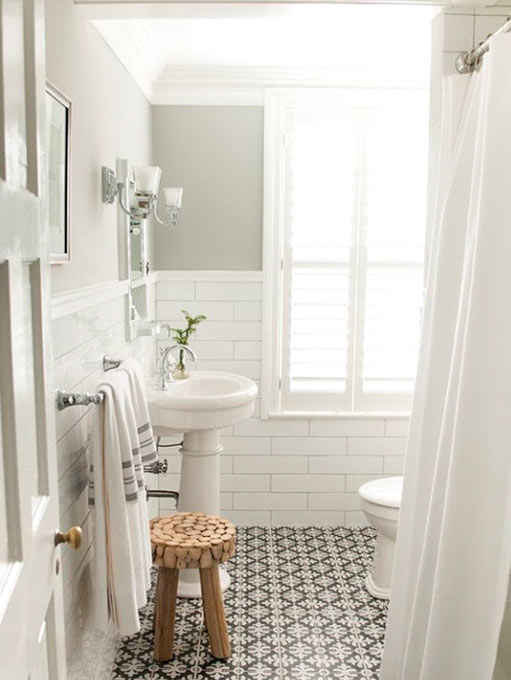 Salle de bain de type méditérranéen